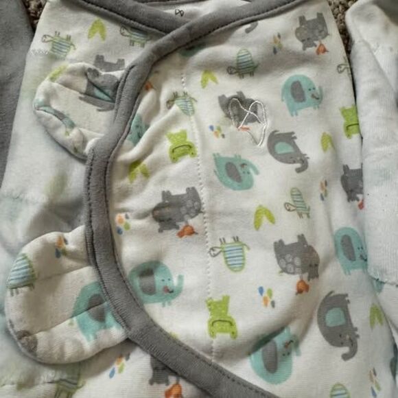 Bundle of 4 SwaddleMe Infant Velcro Wrap Swaddles Small/Medium - Picture 4 of 7